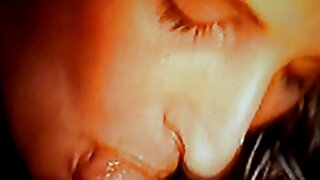 अग्नीप्रमाणे तहानलेला पती रात्री उशिरा उठला आणि त्याच्या गरम रक्ताच्या पत्नीच्या मधाच्या पुसीवर हल्ला केला. तो तिच्या मिशनरी आणि कुत्रा शैली fucked. क्लासिक पॉर्न सेक्स व्हिडिओमध्ये हे छान लोपिंग पहा!